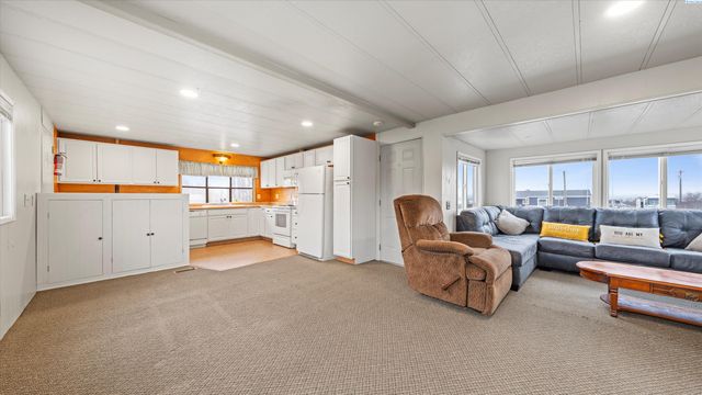 47004 W Paterson, Paterson, WA 99345