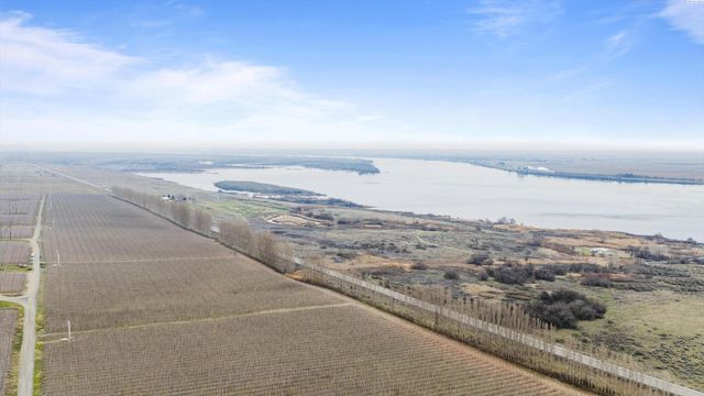 47004 W Paterson, Paterson, WA 99345