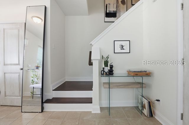 60 Honey Locust Ave, Bluffton, SC 29910