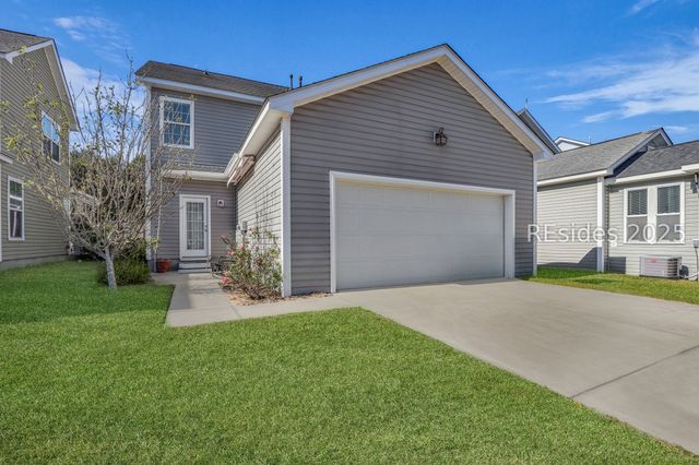 60 Honey Locust Ave, Bluffton, SC 29910