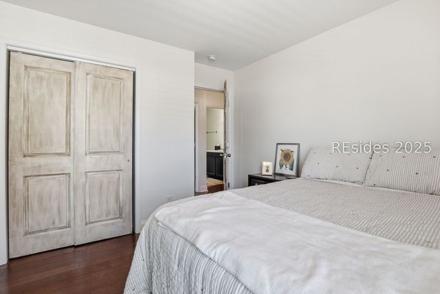 60 Honey Locust Ave, Bluffton, SC 29910