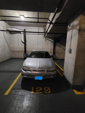 451 W Huron Street P-129, Chicago, IL 60654