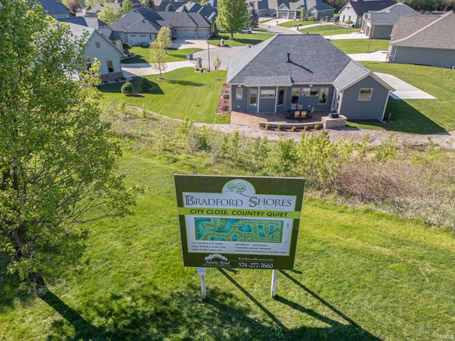 18008 Erin Court, South Bend, IN 46637