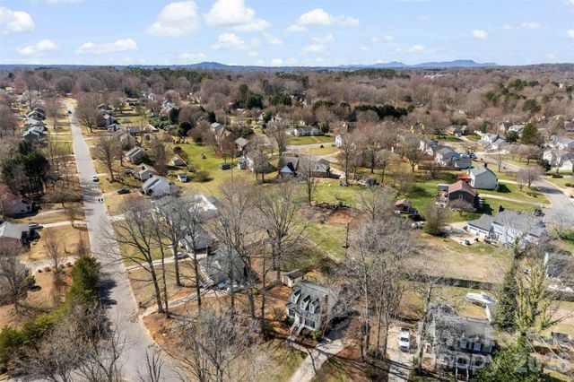 2191 Winterfield Drive, Gastonia, NC 28056