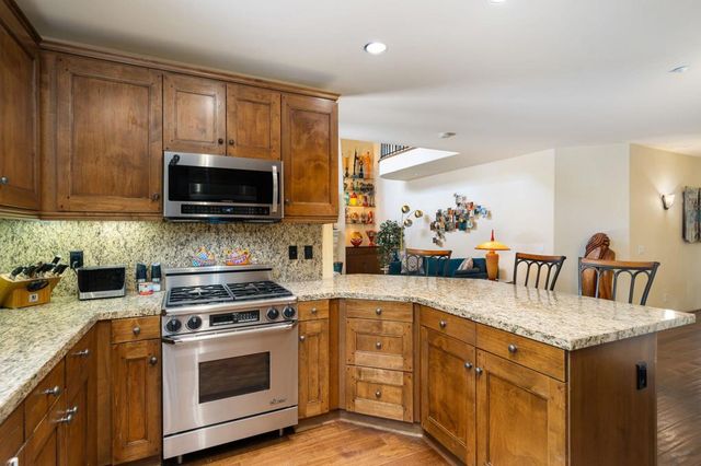 310 Villaggio E, Palm Springs, CA 92262