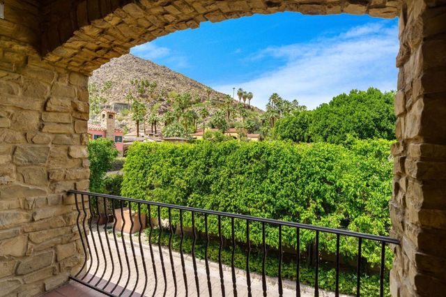 310 Villaggio E, Palm Springs, CA 92262