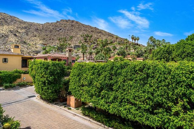 310 Villaggio E, Palm Springs, CA 92262