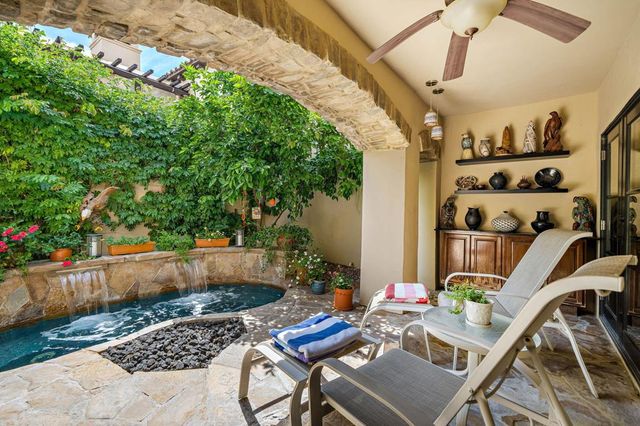 310 Villaggio E, Palm Springs, CA 92262