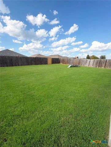 1619 Wedgewood Trail, Lockhart, TX 78644