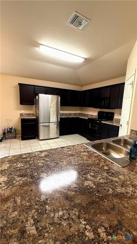 1619 Wedgewood Trail, Lockhart, TX 78644