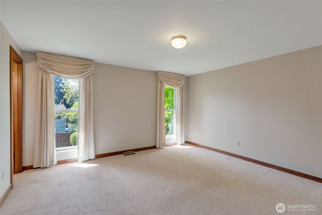 15733 SE 175th Place, Renton, WA 98058