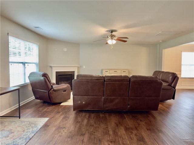 1734 Klompen Road, Kernersville, NC 27284