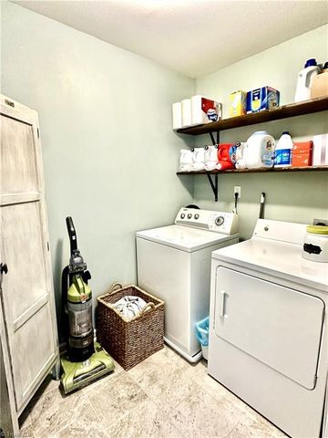 1734 Klompen Road, Kernersville, NC 27284