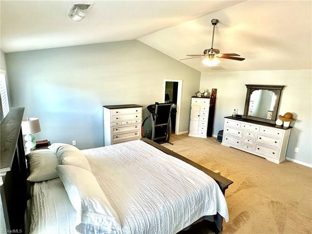 1734 Klompen Road, Kernersville, NC 27284