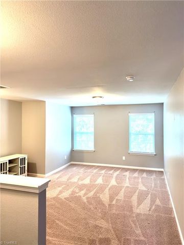 1734 Klompen Road, Kernersville, NC 27284