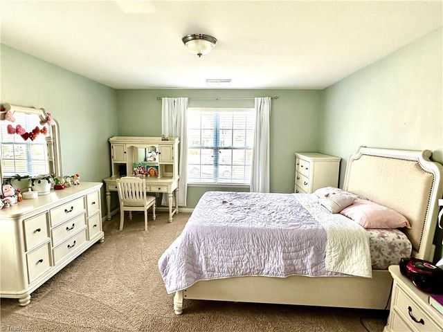 1734 Klompen Road, Kernersville, NC 27284