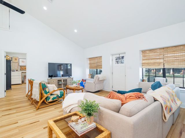 206 N 8th Street, Santa Anna, TX 76878