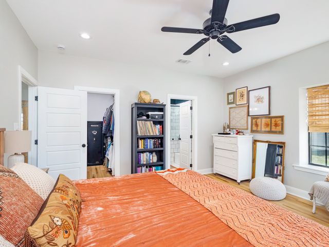 206 N 8th Street, Santa Anna, TX 76878