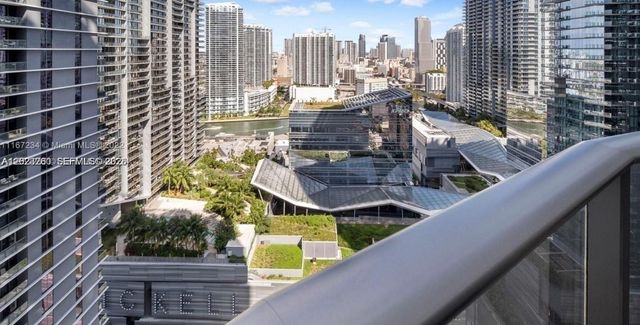 45 SW 9th St 2908, Miami, FL 33130