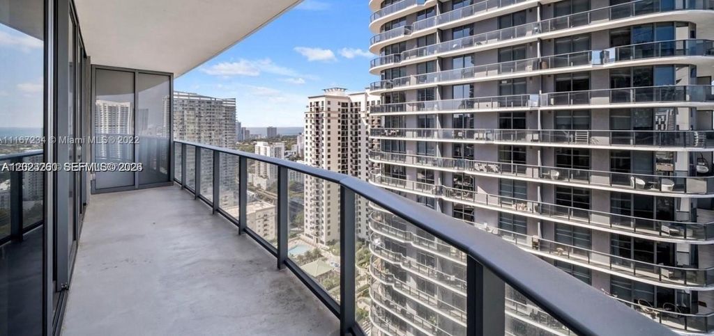 45 SW 9th St 2908, Miami, FL 33130