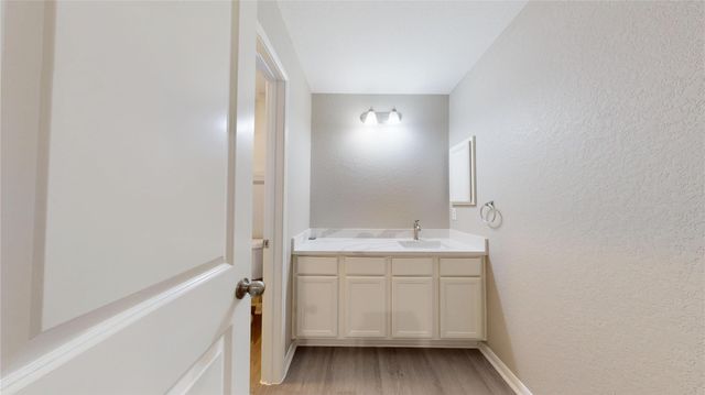 2818 N Red Birch Circle, Houston, TX 77038