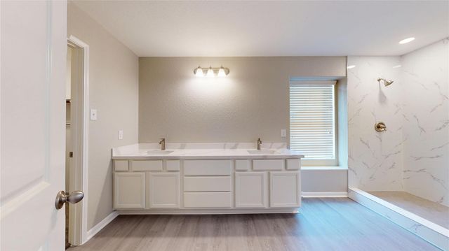 2818 N Red Birch Circle, Houston, TX 77038