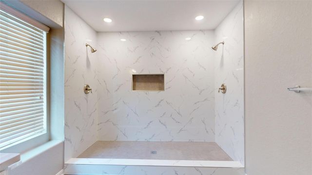 2818 N Red Birch Circle, Houston, TX 77038