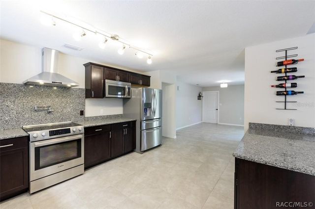 5002 SE 7th Place, Ocala, FL 34471