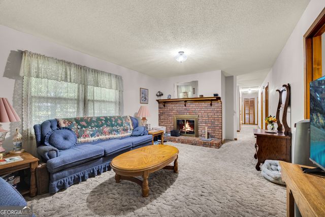 465 Minish Lake Road, Commerce, GA 30529