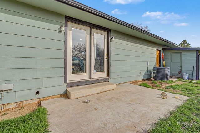 1023 Lupine Pl, Nampa, ID 83686