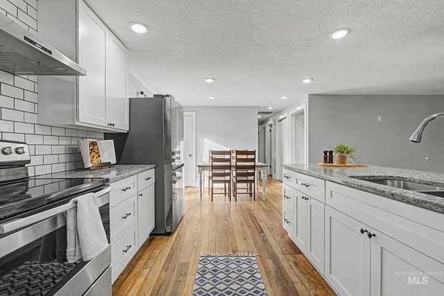 1023 Lupine Pl, Nampa, ID 83686