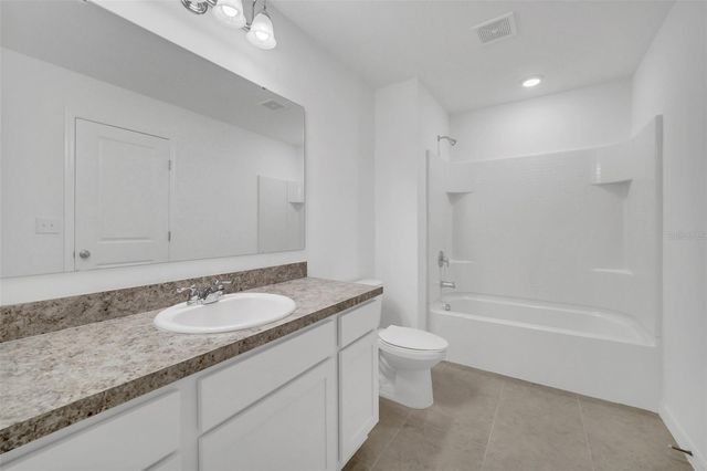 246 MANDOVI STREET, Davenport, FL 33837