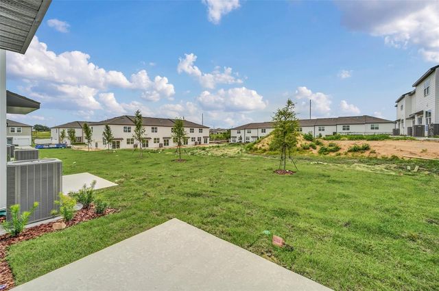 246 MANDOVI STREET, Davenport, FL 33837