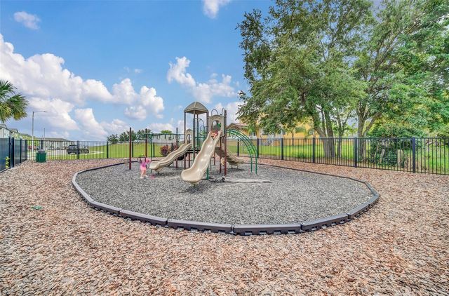 246 MANDOVI STREET, Davenport, FL 33837