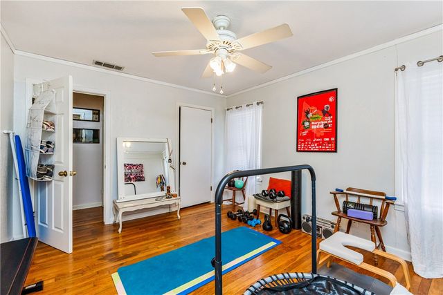 4009 Pope Dr, Corpus Christi, TX 78411