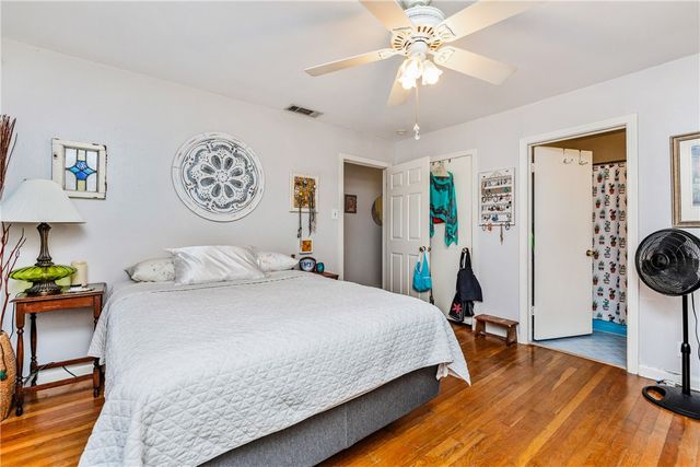 4009 Pope Dr, Corpus Christi, TX 78411