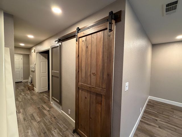 1023 Camphor St, Manteca, CA 95337