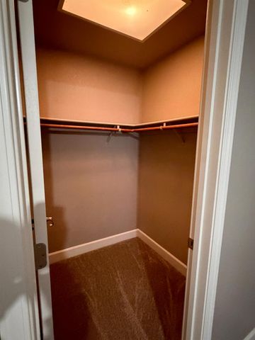 1023 Camphor St, Manteca, CA 95337