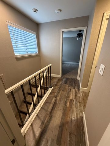 1023 Camphor St, Manteca, CA 95337