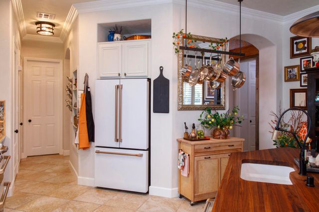 49702 Newman Circle, Indio, CA 92201