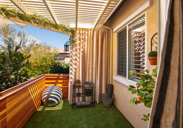 49702 Newman Circle, Indio, CA 92201