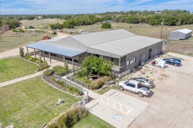 613 Strada Luca, Florence, TX 76527