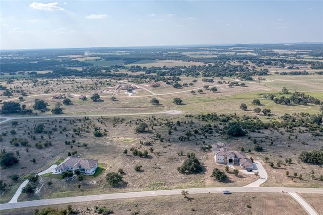 613 Strada Luca, Florence, TX 76527
