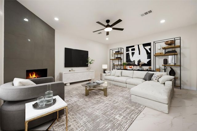 1730 Carriage Run Court, Fresno, TX 77545