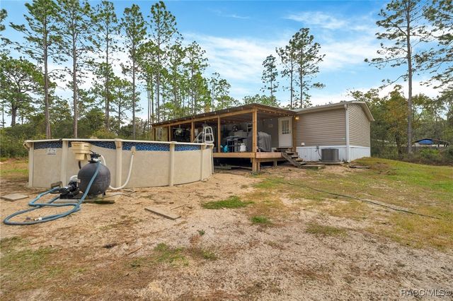 8570 N Meyer Square, Dunnellon, FL 34433