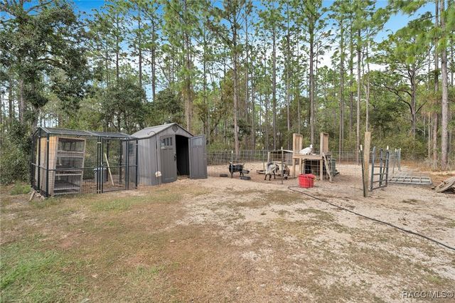 8570 N Meyer Square, Dunnellon, FL 34433