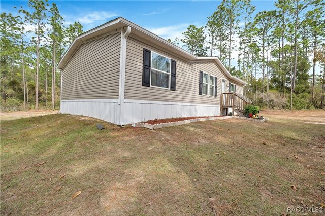 8570 N Meyer Square, Dunnellon, FL 34433