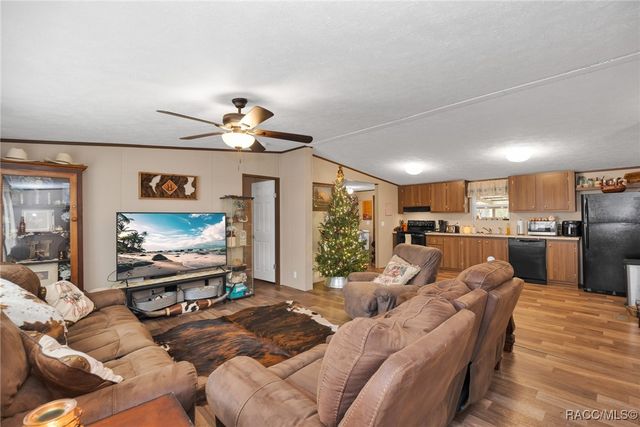 8570 N Meyer Square, Dunnellon, FL 34433