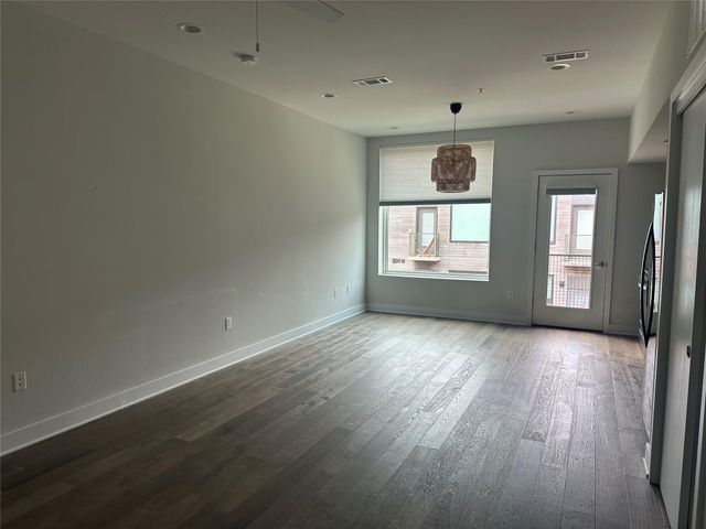 1800 E 4th ST 321, Austin, TX 78702