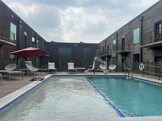 1800 E 4th ST 321, Austin, TX 78702